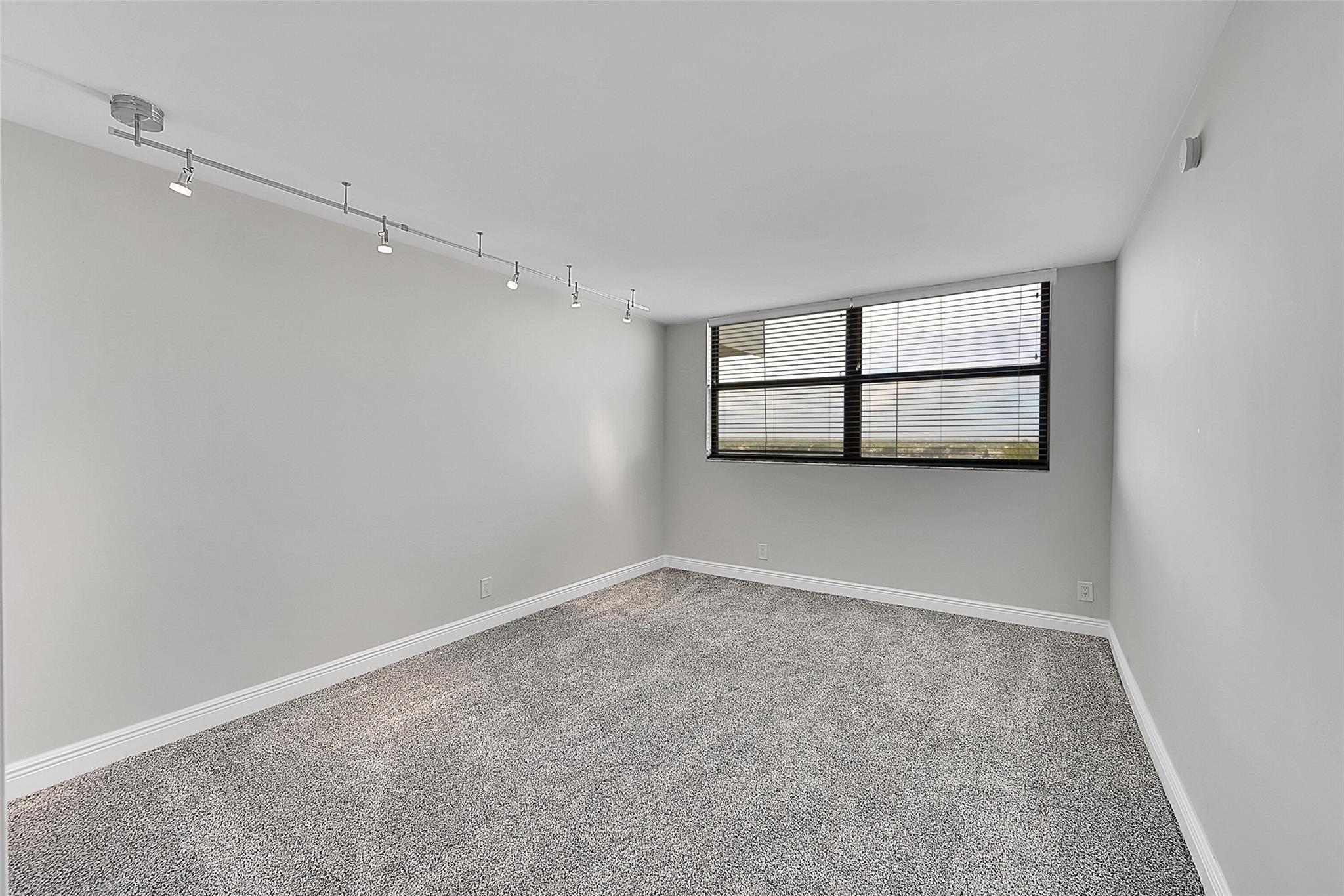 Voyager Condo - Residential