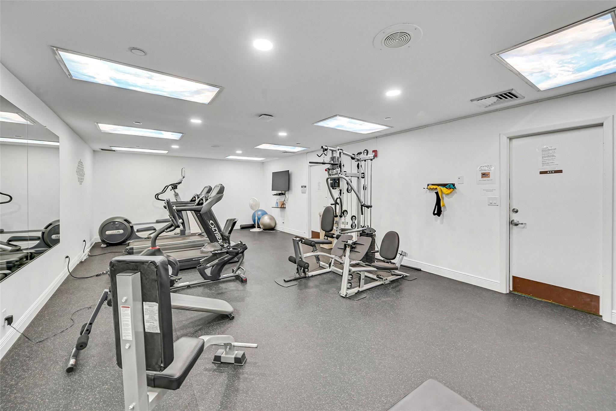 Voyager Condo - Residential