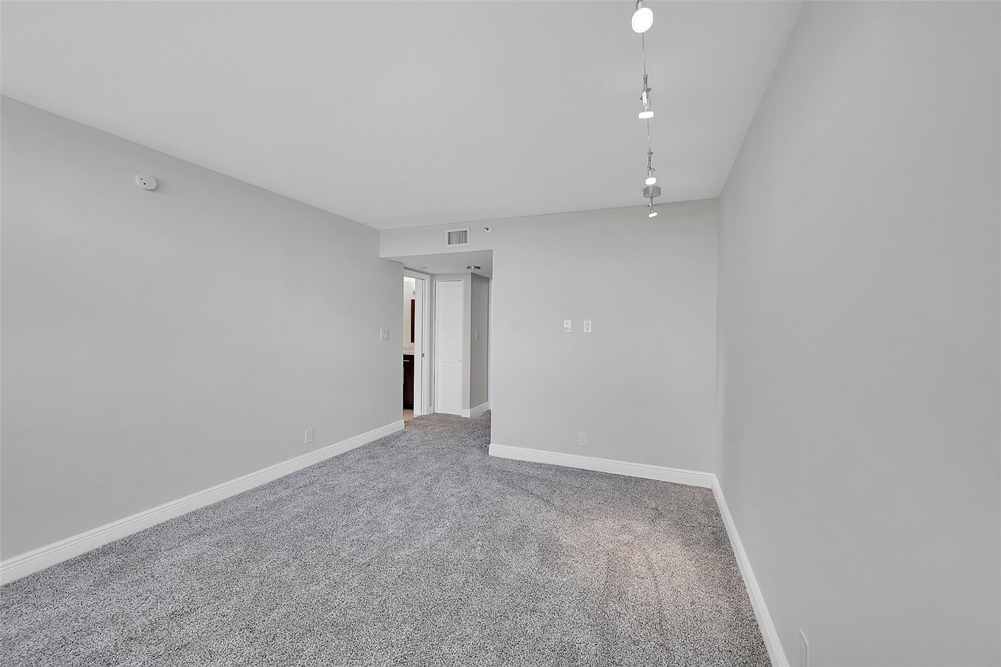 Voyager Condo - Residential