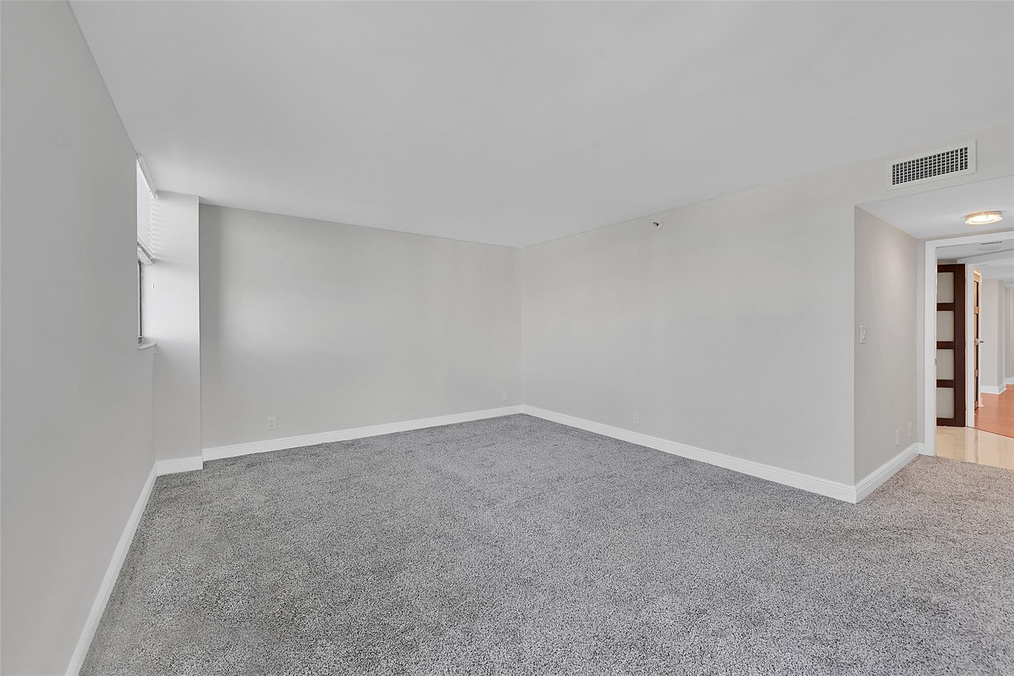 Voyager Condo - Residential