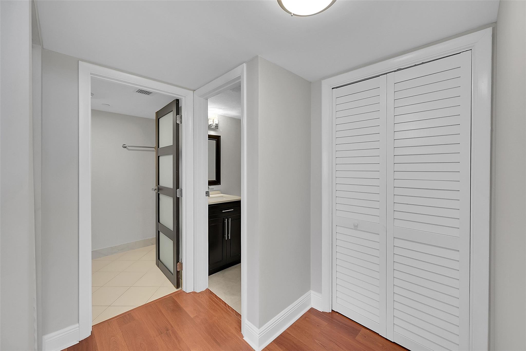 Voyager Condo - Residential