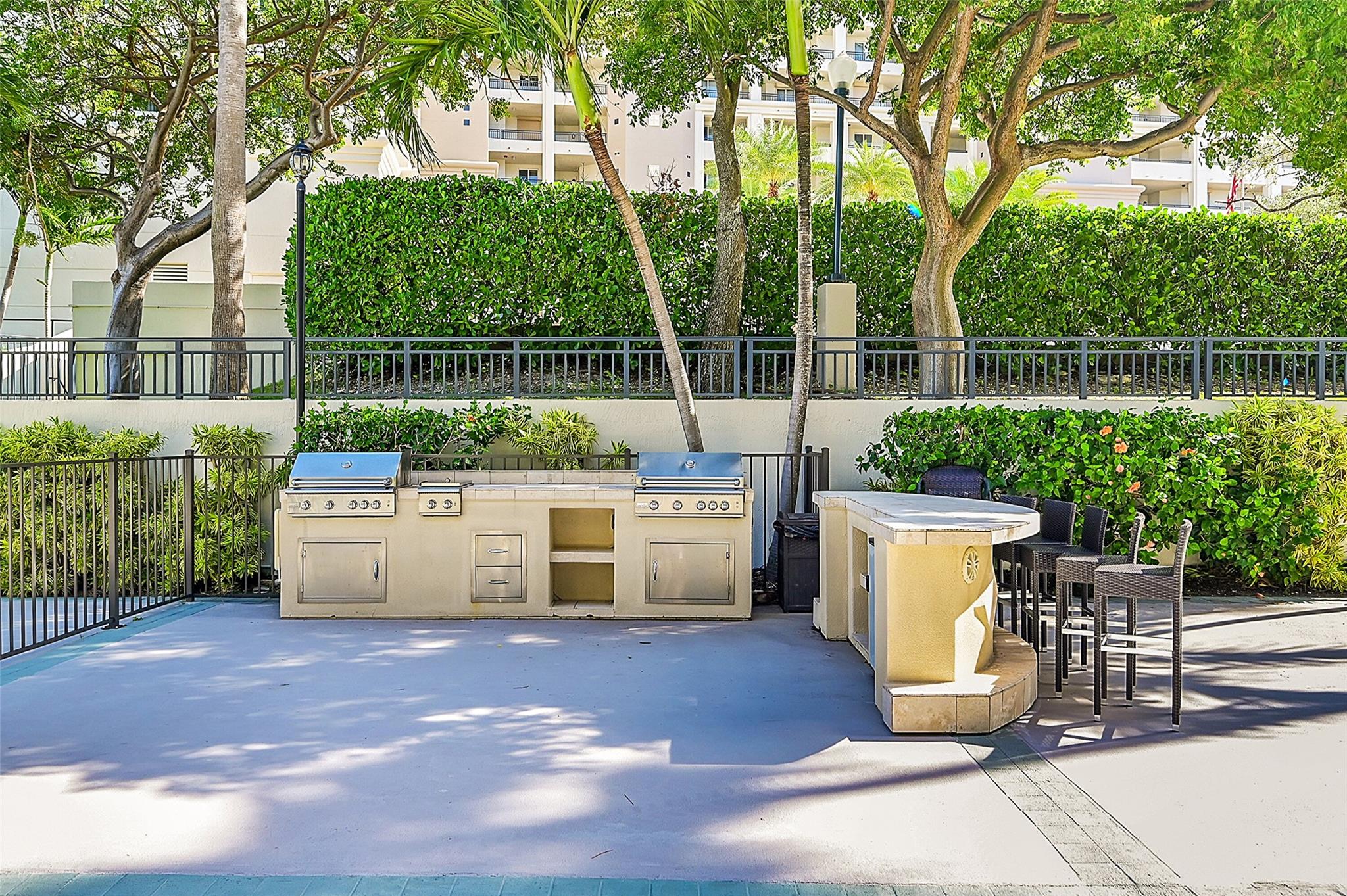 Voyager Condo - Residential