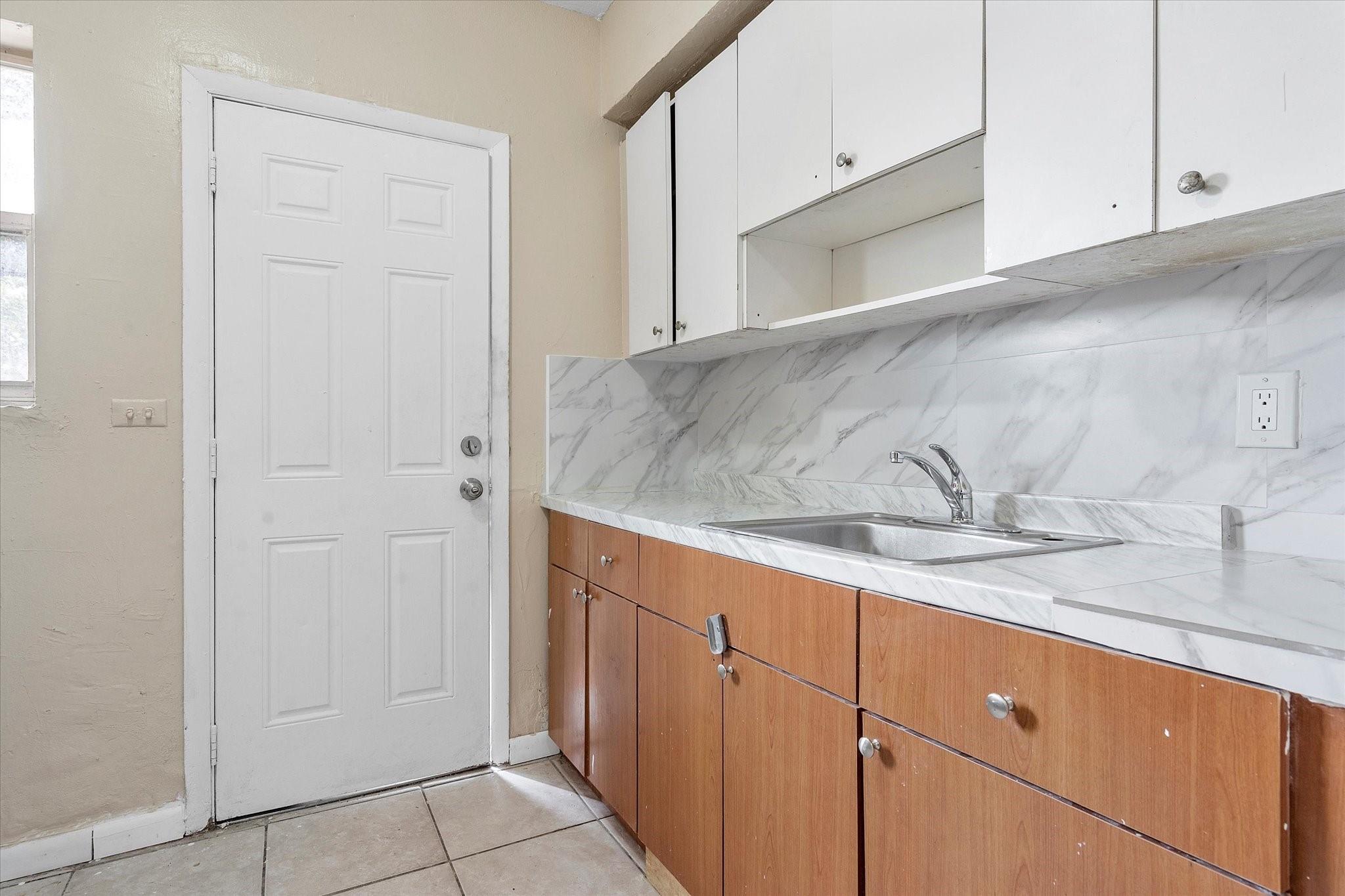 Dixie Hwy Park - Residential Income