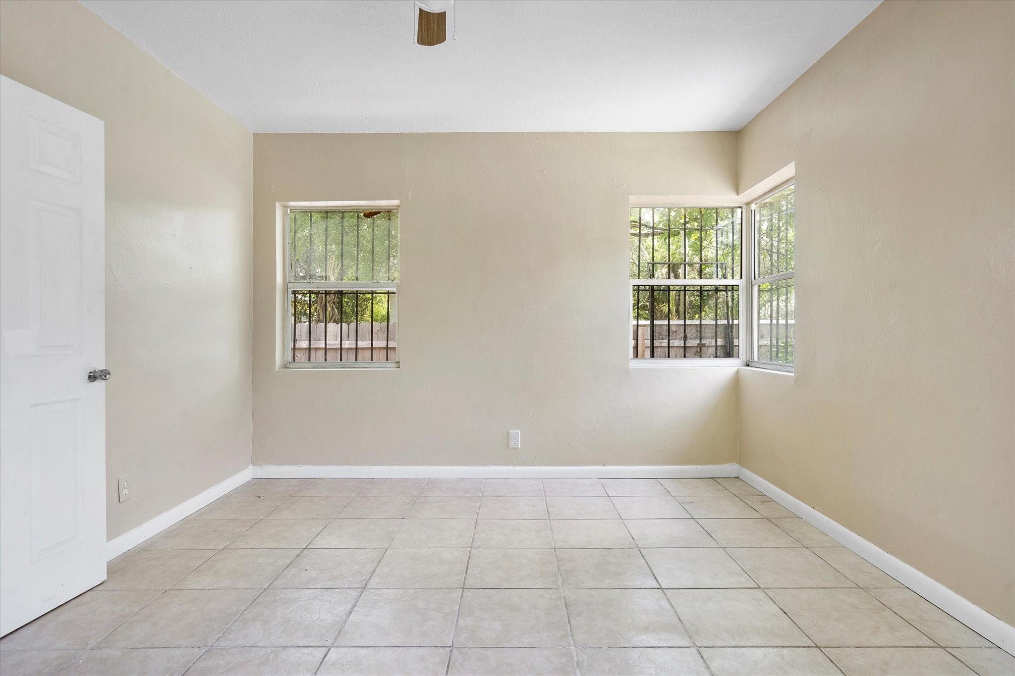 Dixie Hwy Park - Residential Income