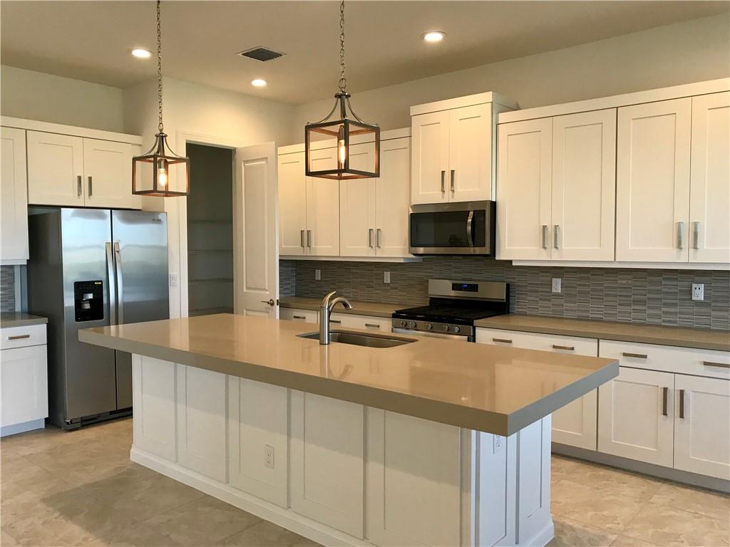 ANDALUCIA PUD PLAT - Residential Lease