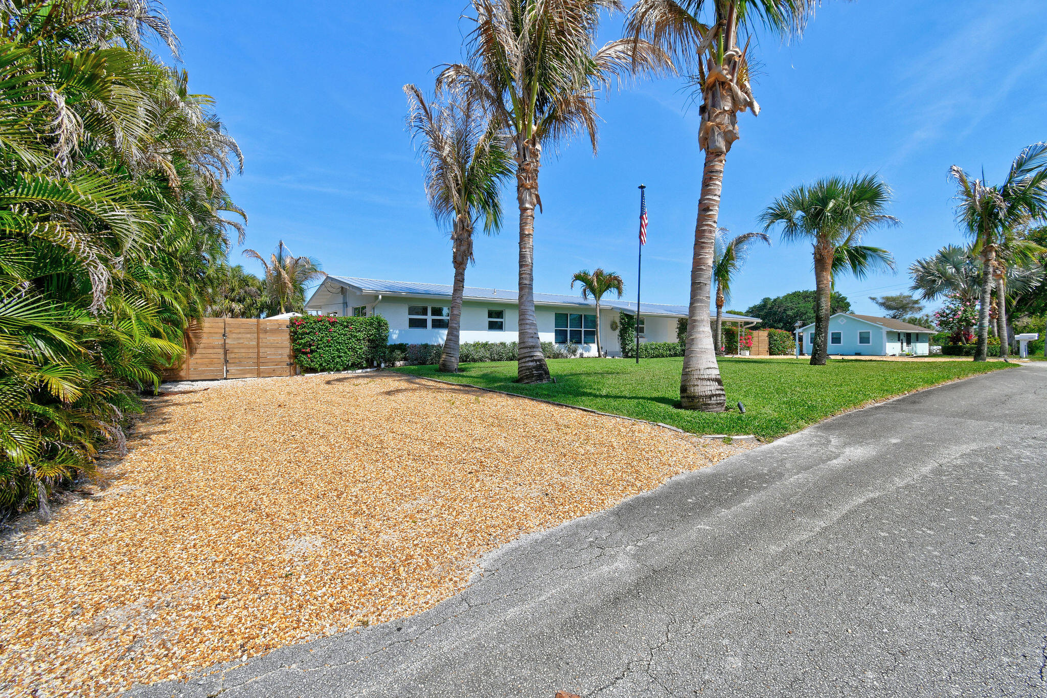 12890 SE Circle Drive