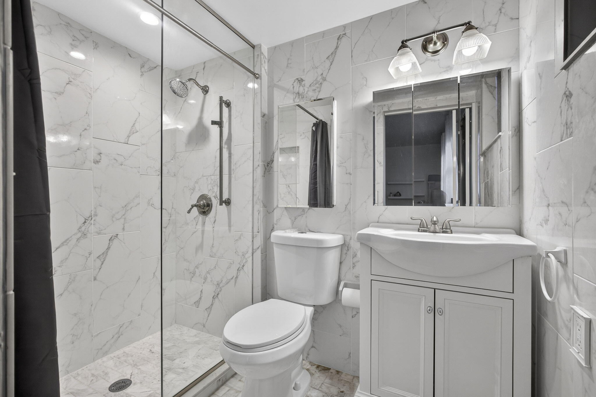 OXFORD CONDO - Residential