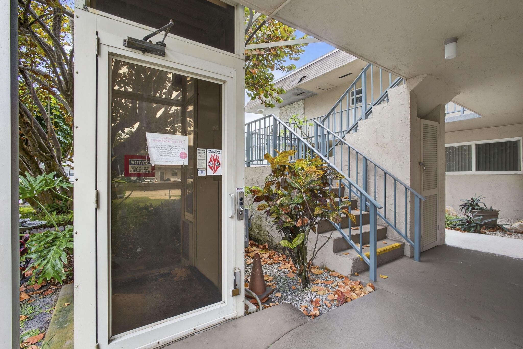 OXFORD CONDO - Residential