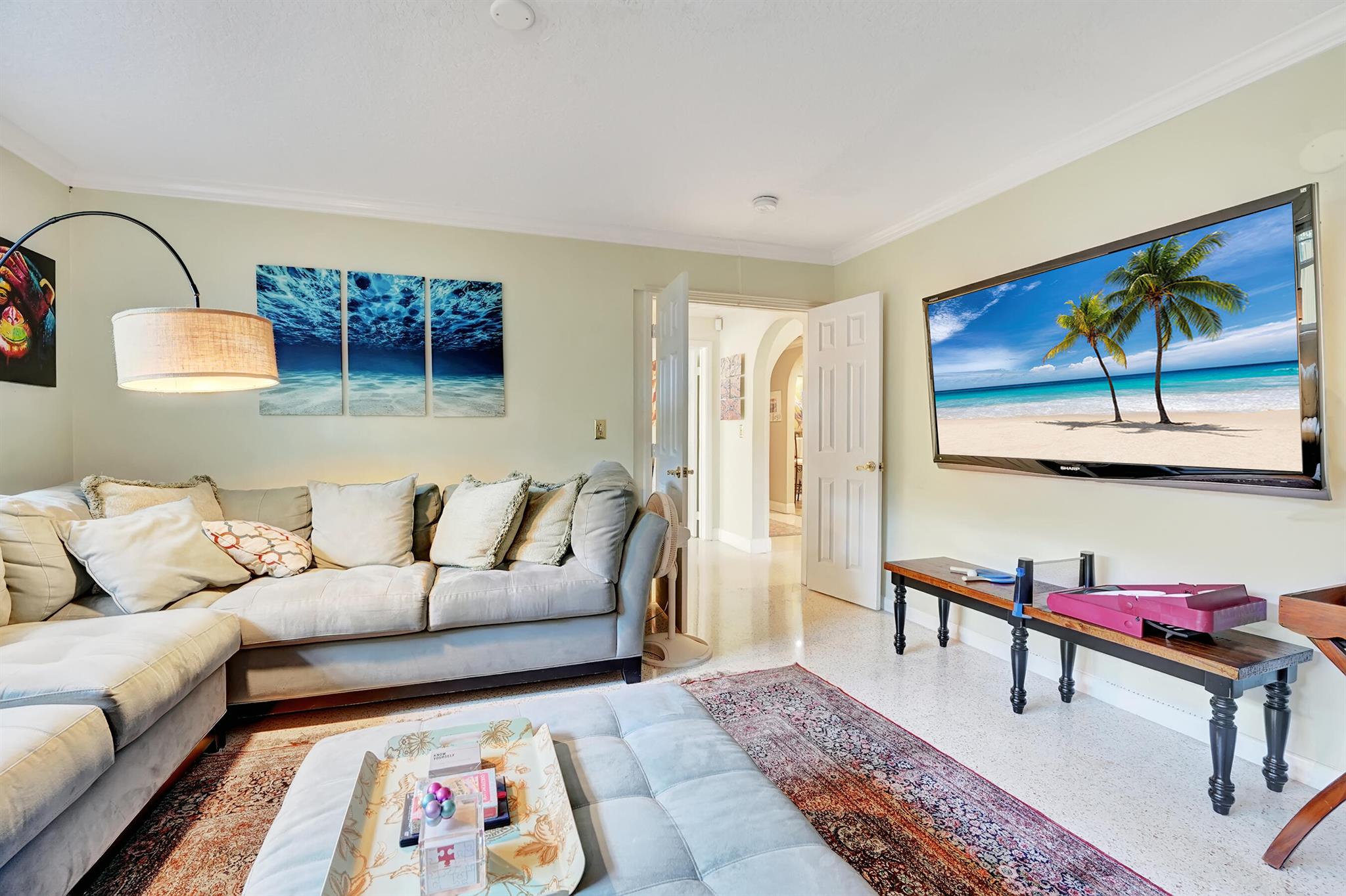 GALE LAKE WORTH 1 REAMNDE - Commercial Lease