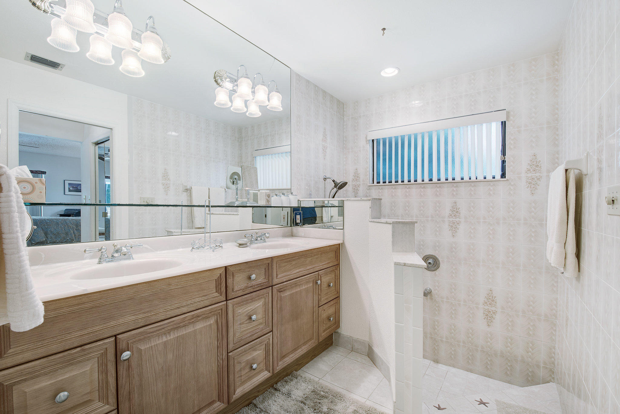 FRENCHMENS LANDING - Residential