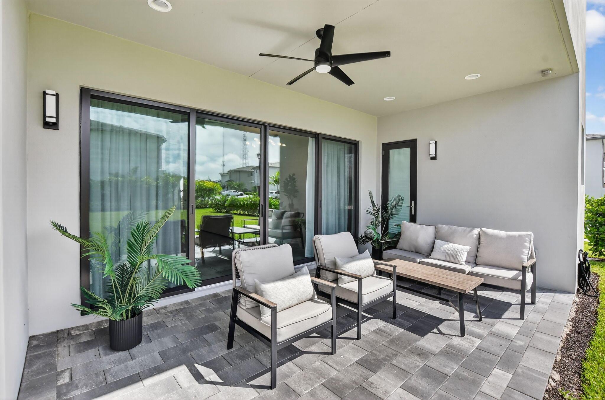 Lotus Palm - Residential