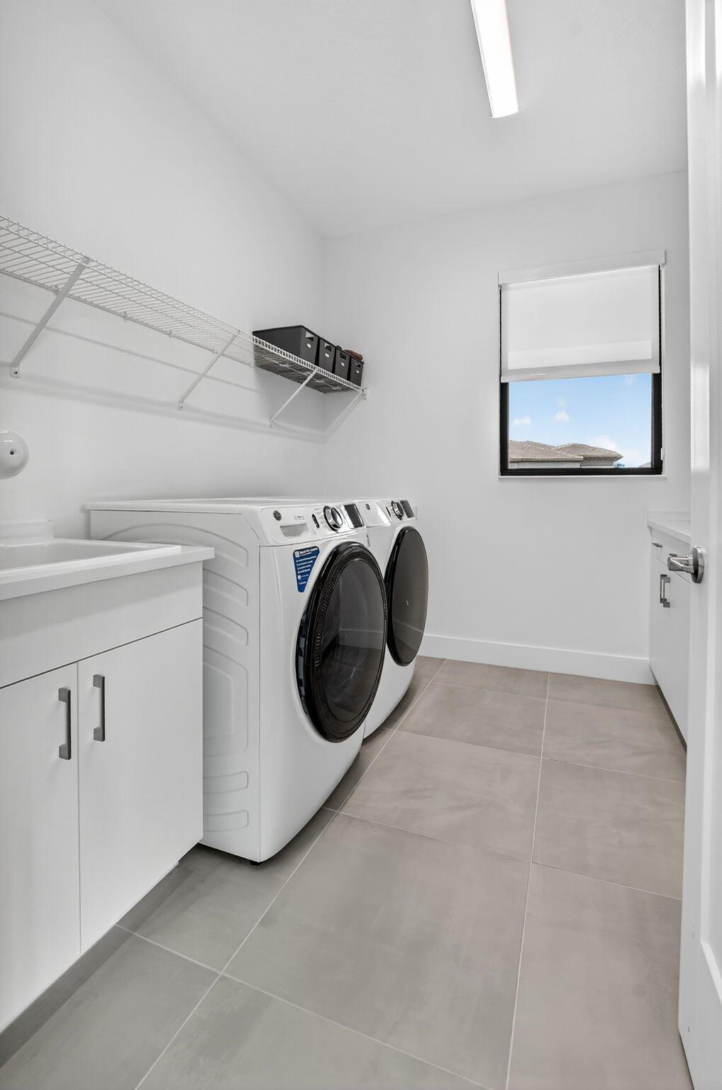 Lotus Palm - Residential