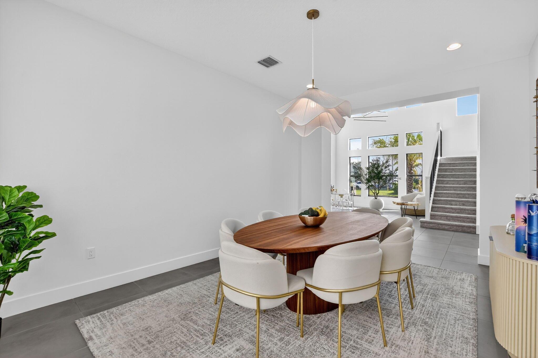 Lotus Palm - Residential