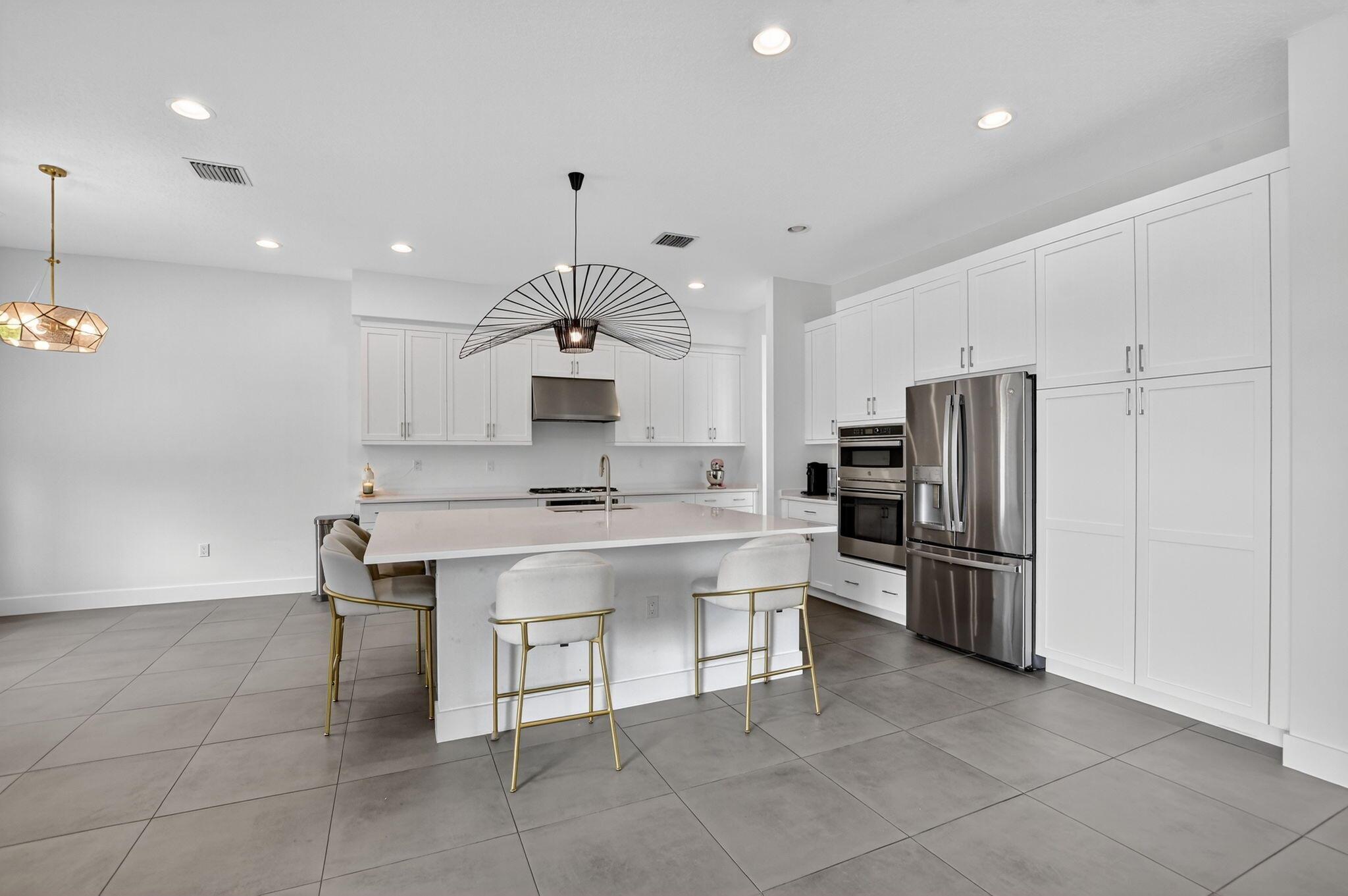 Lotus Palm - Residential