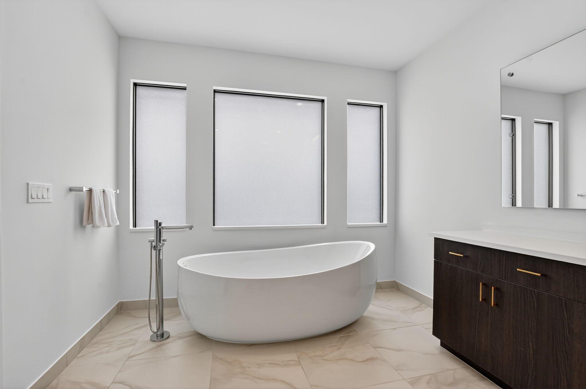 Lotus Palm - Residential