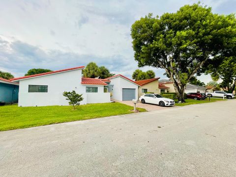 A home in Deerfield Beach