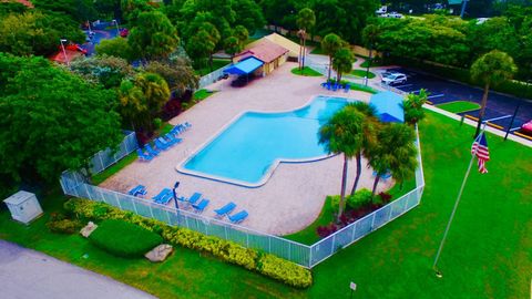 A home in Deerfield Beach