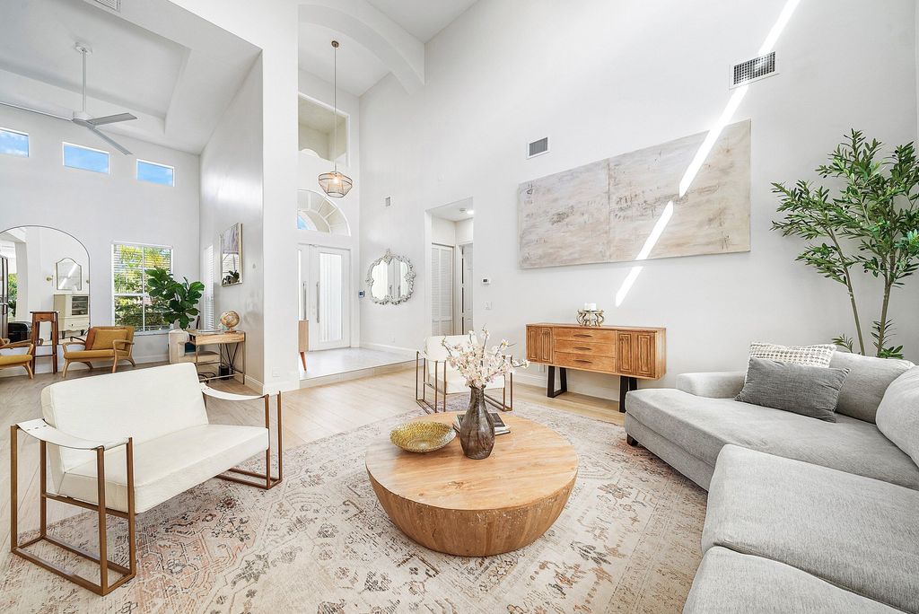 Photo of 10317 Oak Meadow Lane, Lake Worth, FL 33449 (MLS # B26021311)