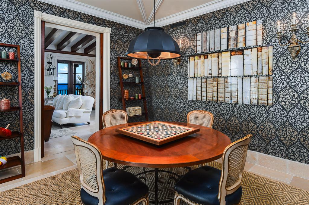 LAS VENTANAS CONDO - Residential