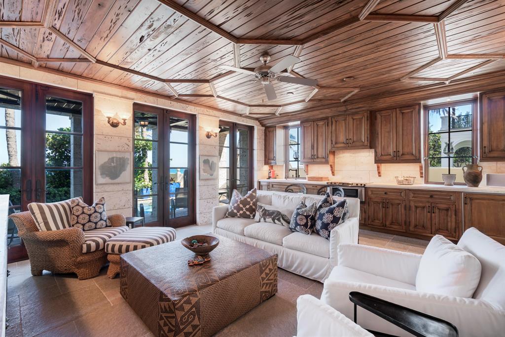 LAS VENTANAS CONDO - Residential