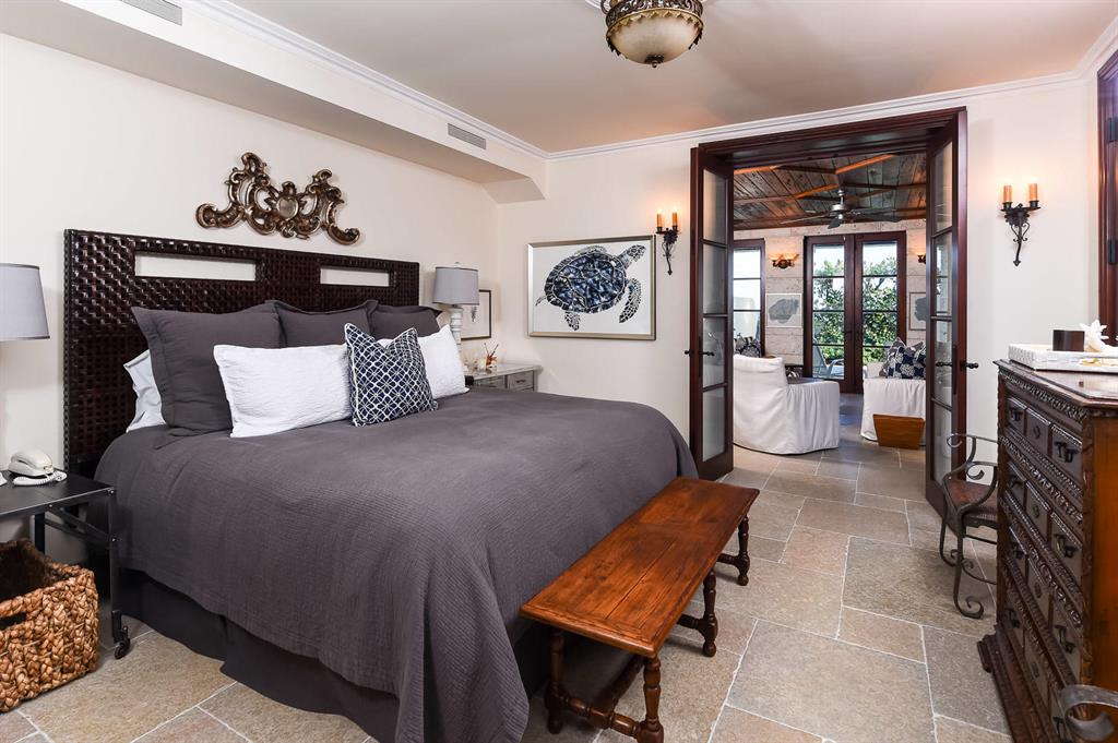 LAS VENTANAS CONDO - Residential