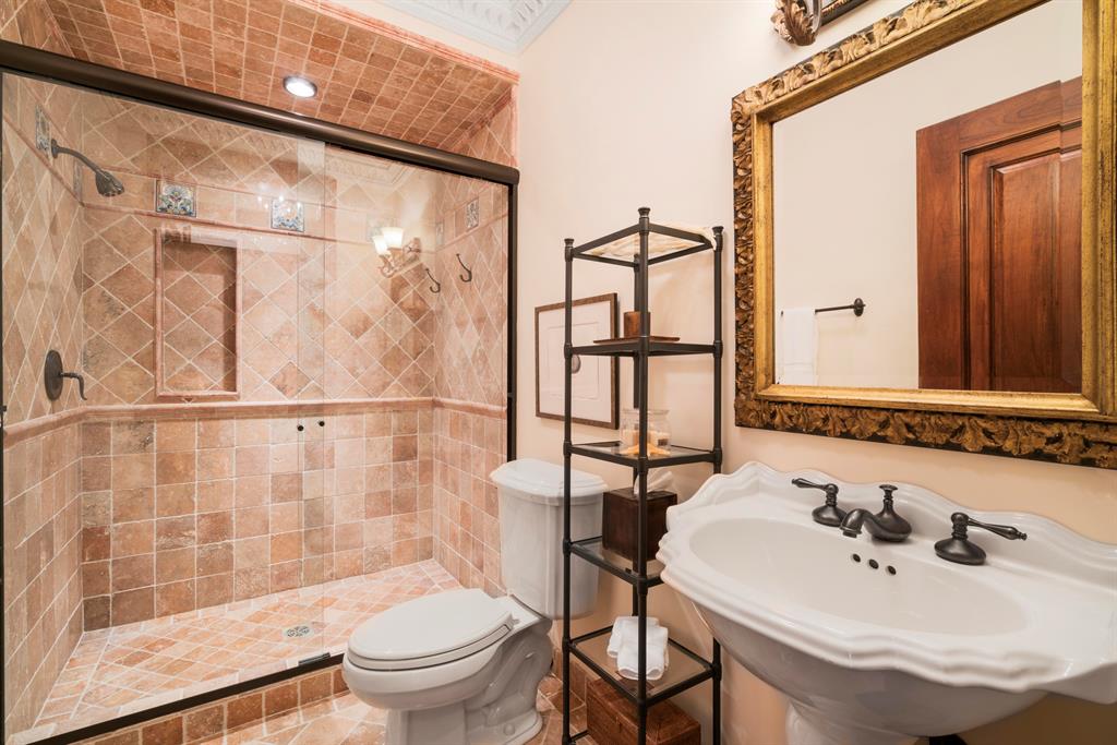 LAS VENTANAS CONDO - Residential