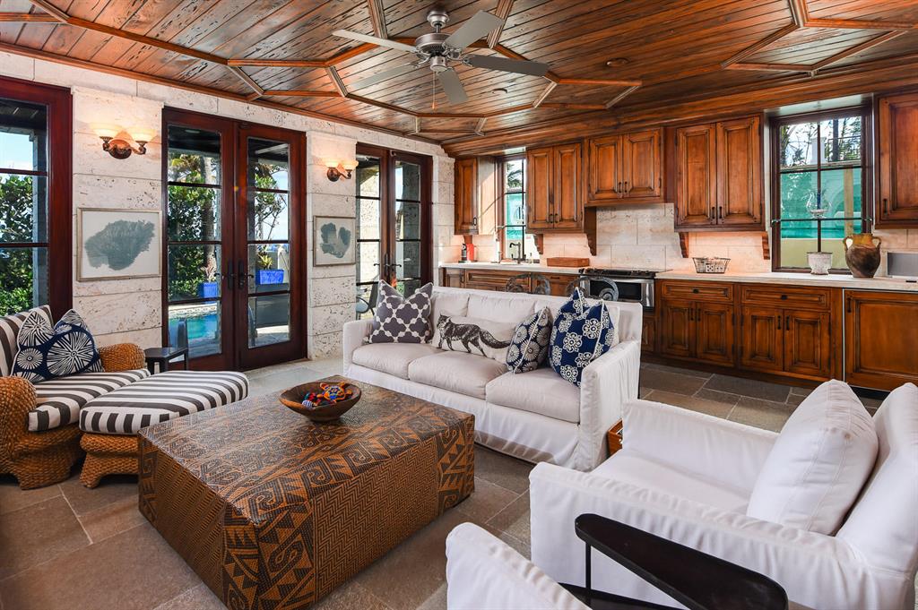 LAS VENTANAS CONDO - Residential