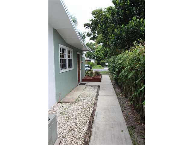 PALM BEACH LAKES SOUTH 2 - Residential Income