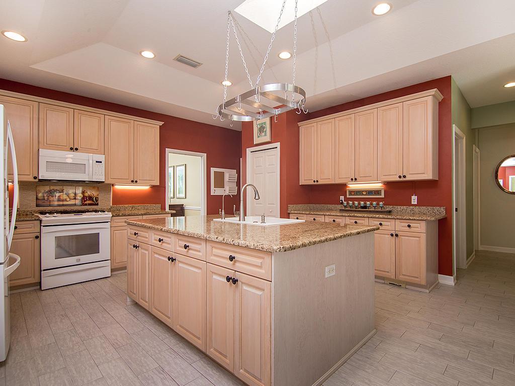 EVERGREEN CLUB, MID RIVERS YCC - Residential