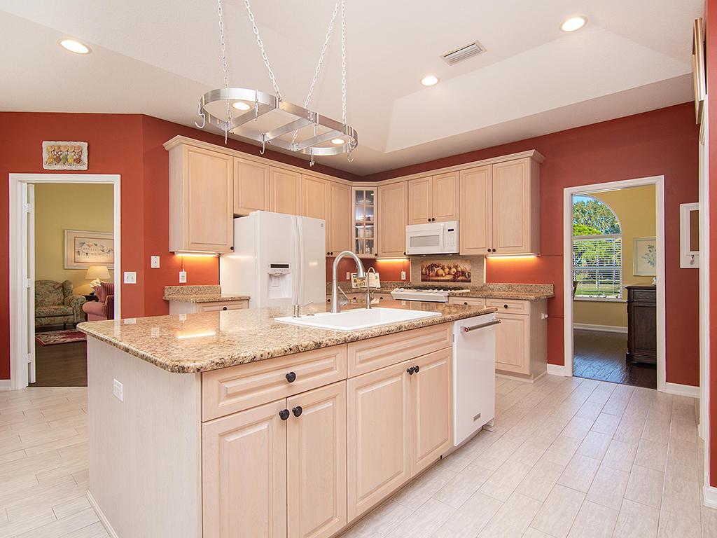 EVERGREEN CLUB, MID RIVERS YCC - Residential