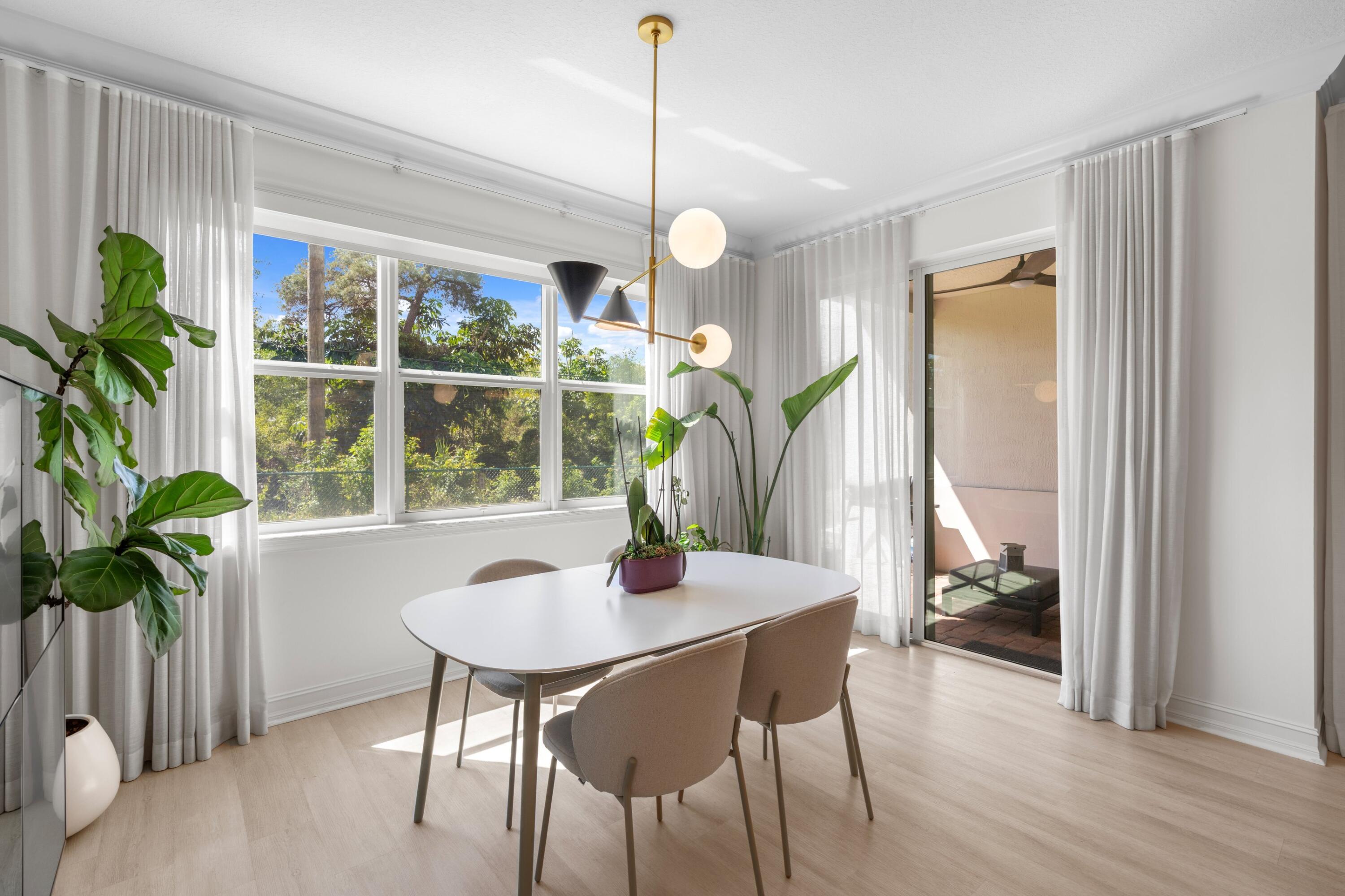 BOCA HIGHLANDS - Residential