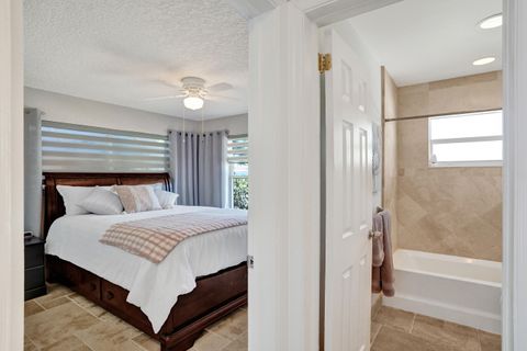 Tiny photo for 700 SE 5th Avenue, Pompano Beach, FL 33060 (MLS # B26026525)