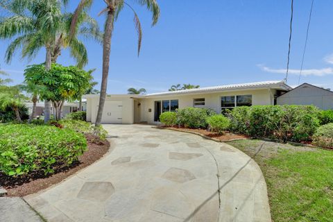 Tiny photo for 700 SE 5th Avenue, Pompano Beach, FL 33060 (MLS # B26026525)