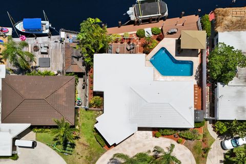 Tiny photo for 700 SE 5th Avenue, Pompano Beach, FL 33060 (MLS # B26026525)