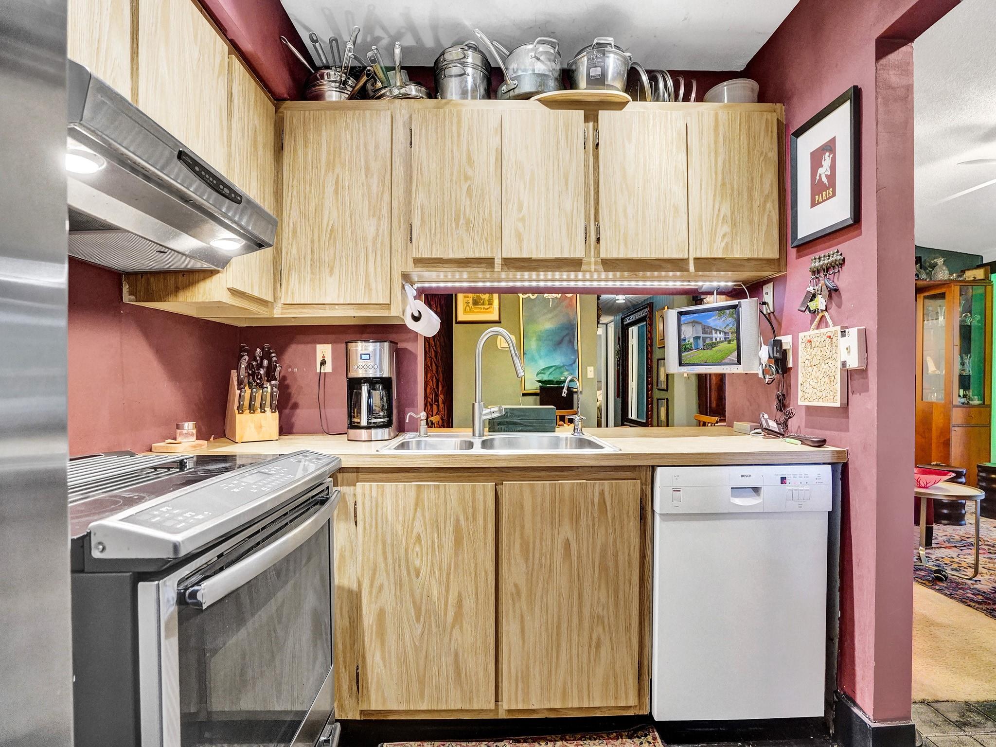 Lakes of Oakland Forest - Residential