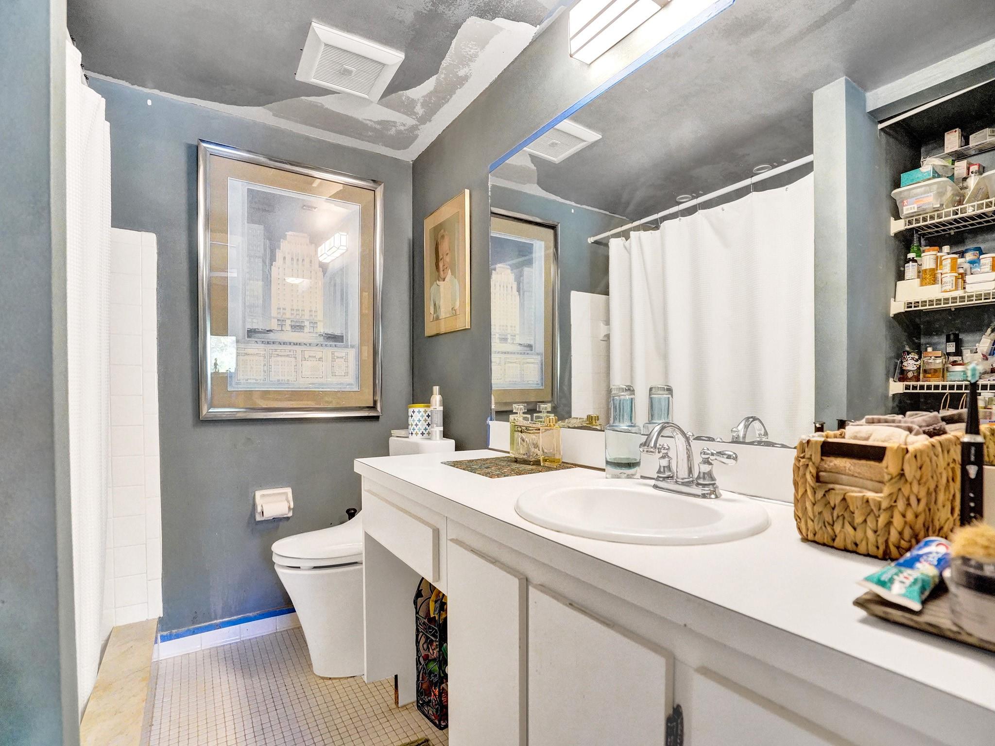 Lakes of Oakland Forest - Residential