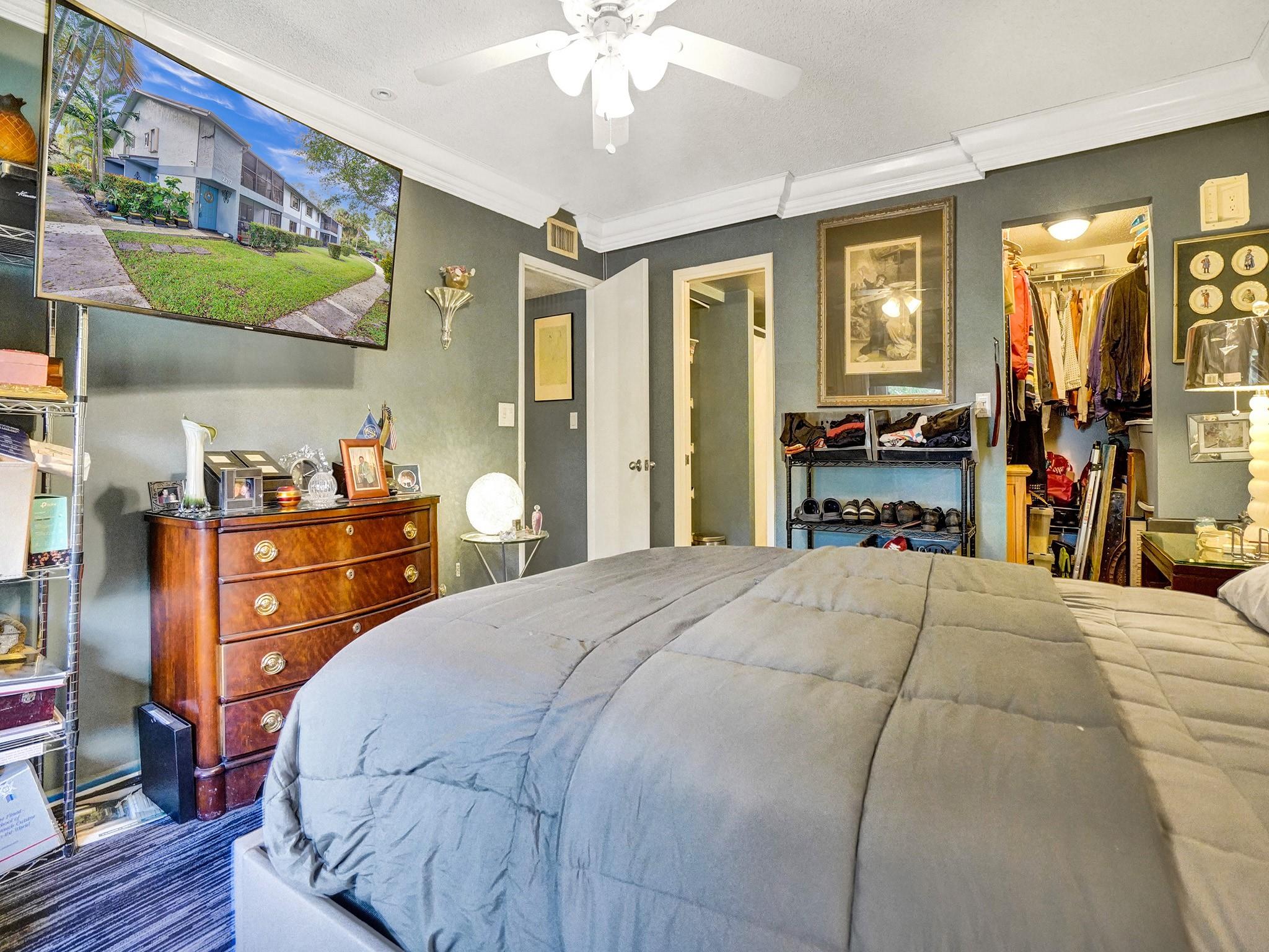 Lakes of Oakland Forest - Residential