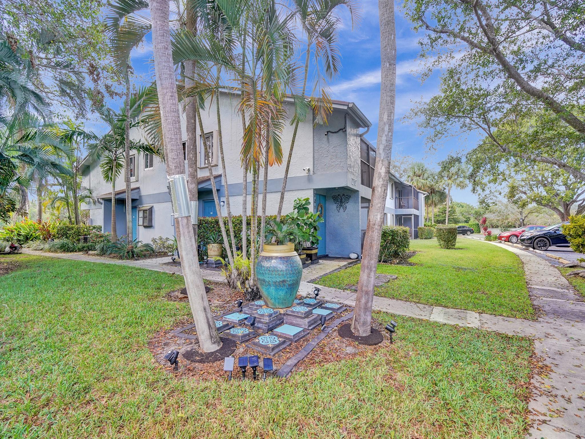 Lakes of Oakland Forest - Residential