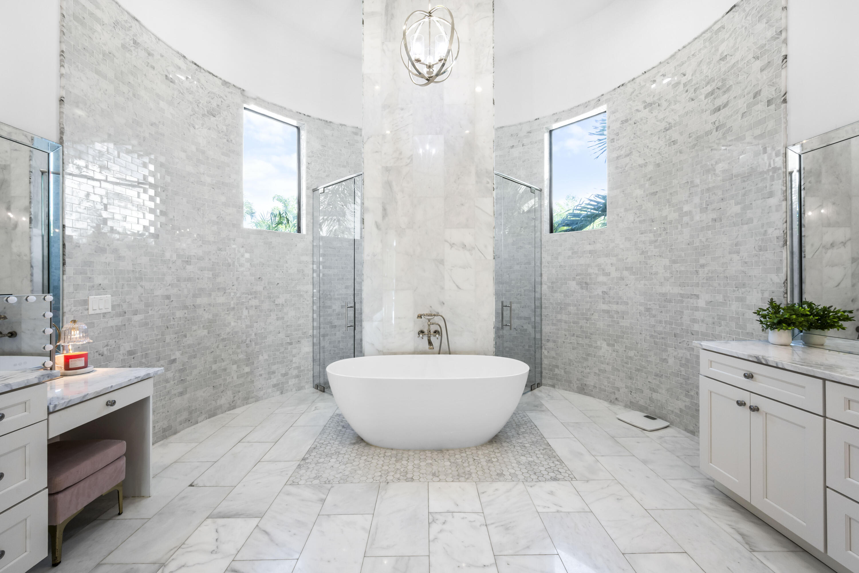 1000 NE Wright Avenue