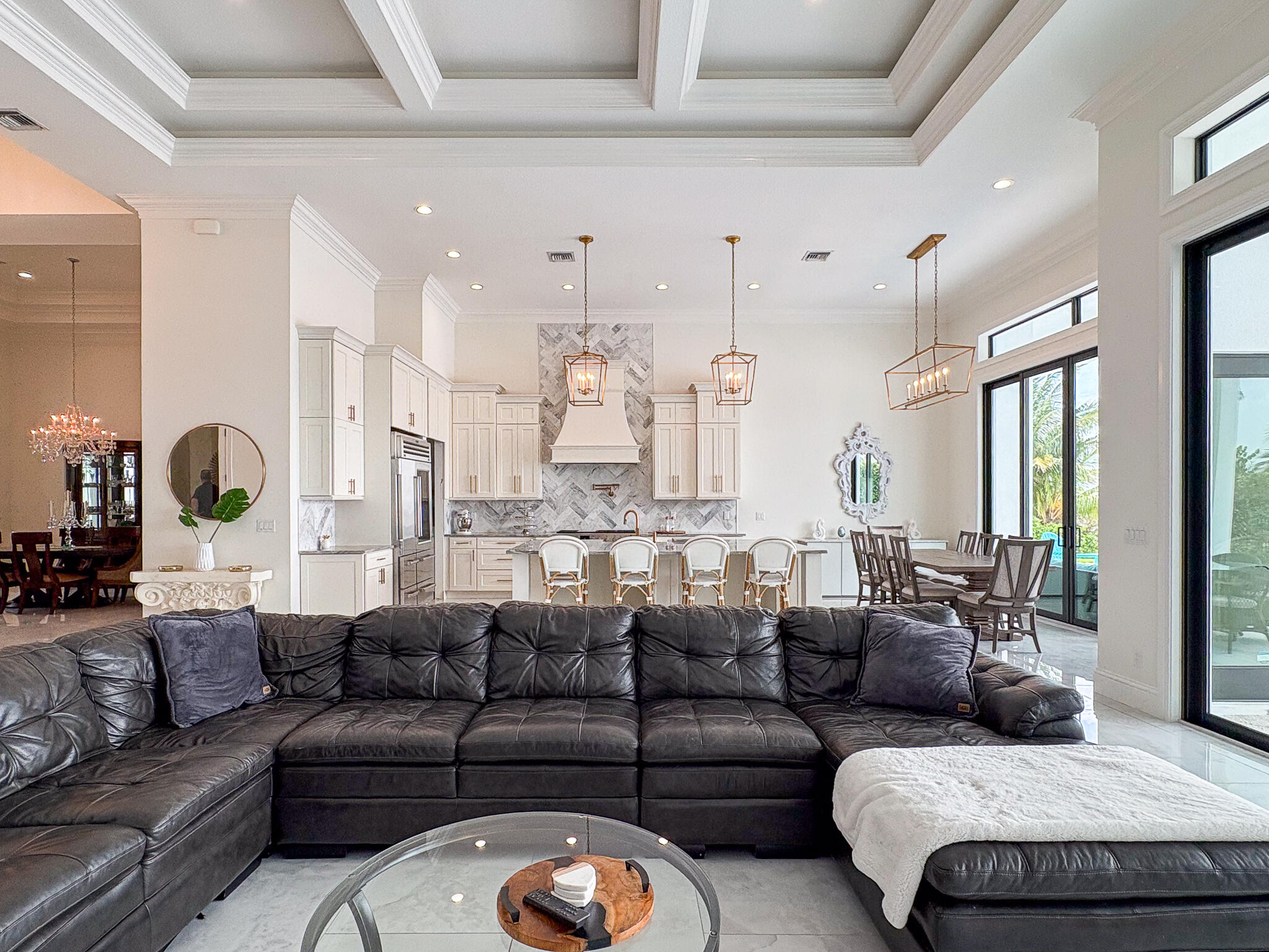 Glutchs - Residential