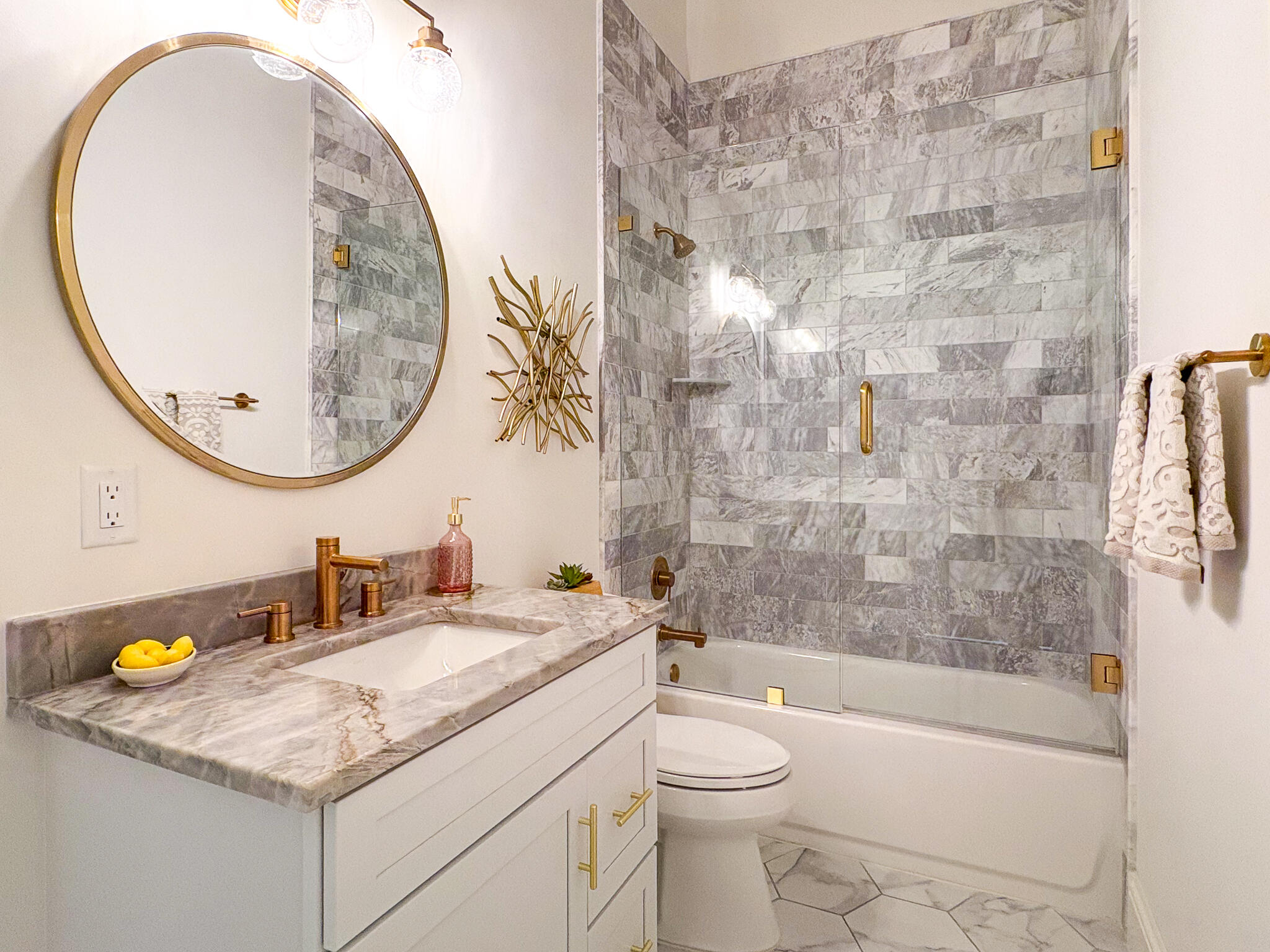 Glutchs - Residential