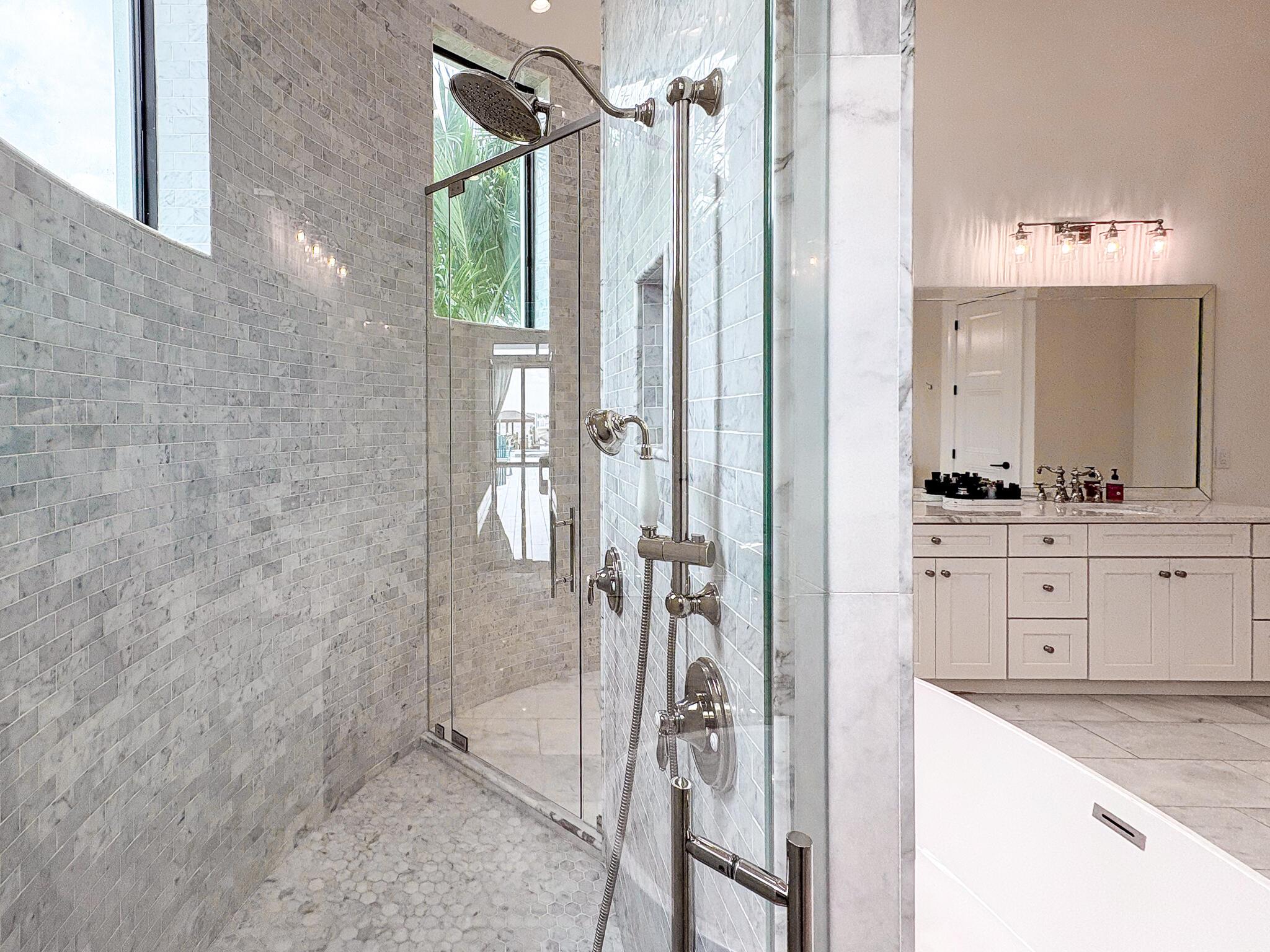 Glutchs - Residential