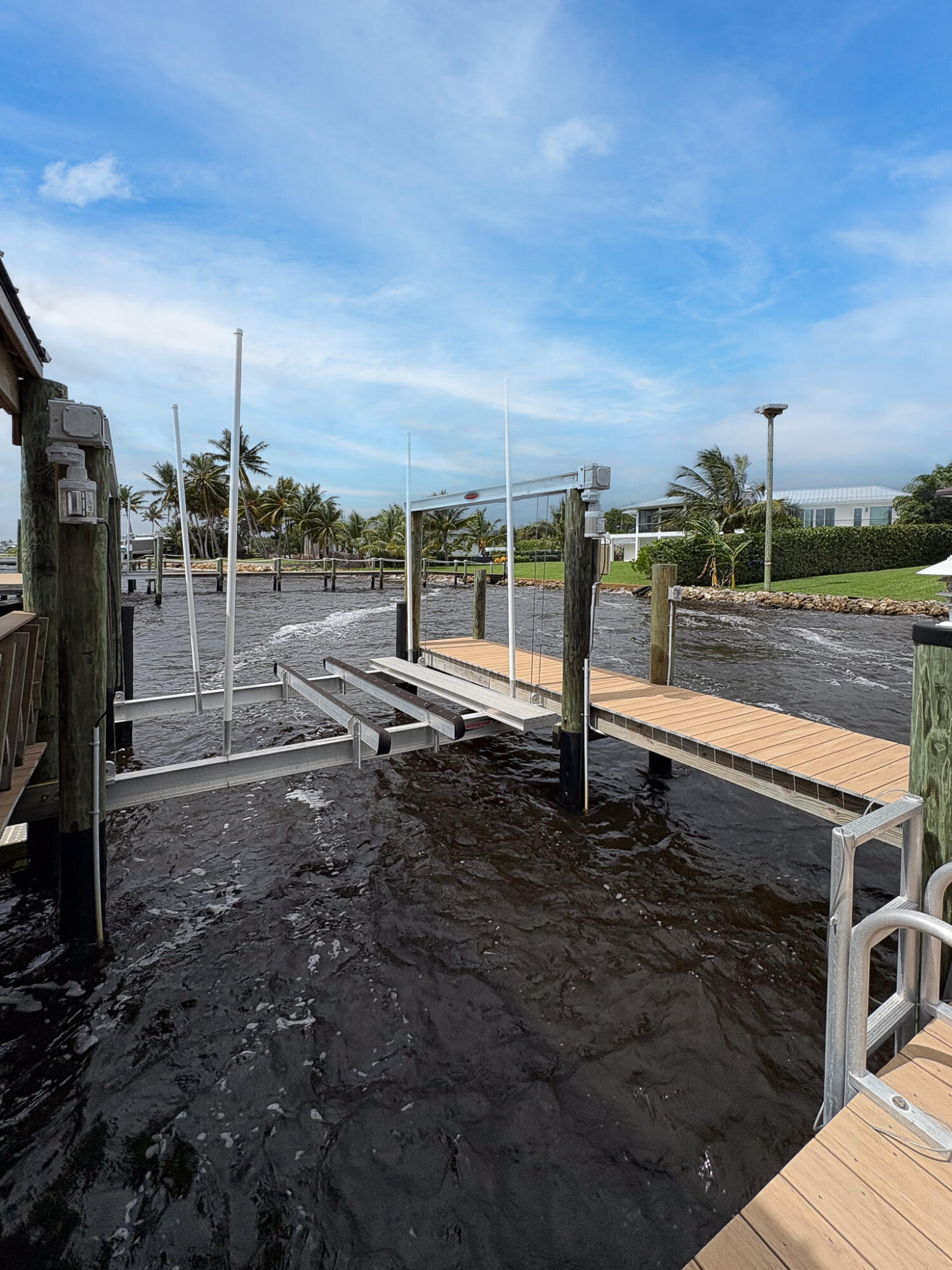 Glutchs - Residential