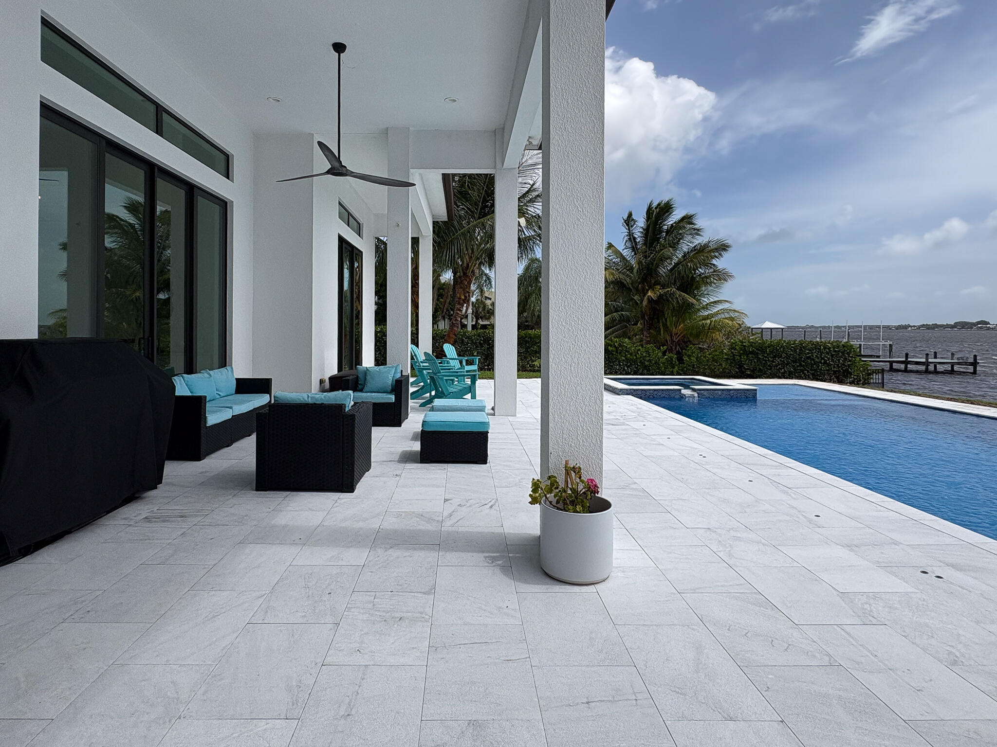 Glutchs - Residential