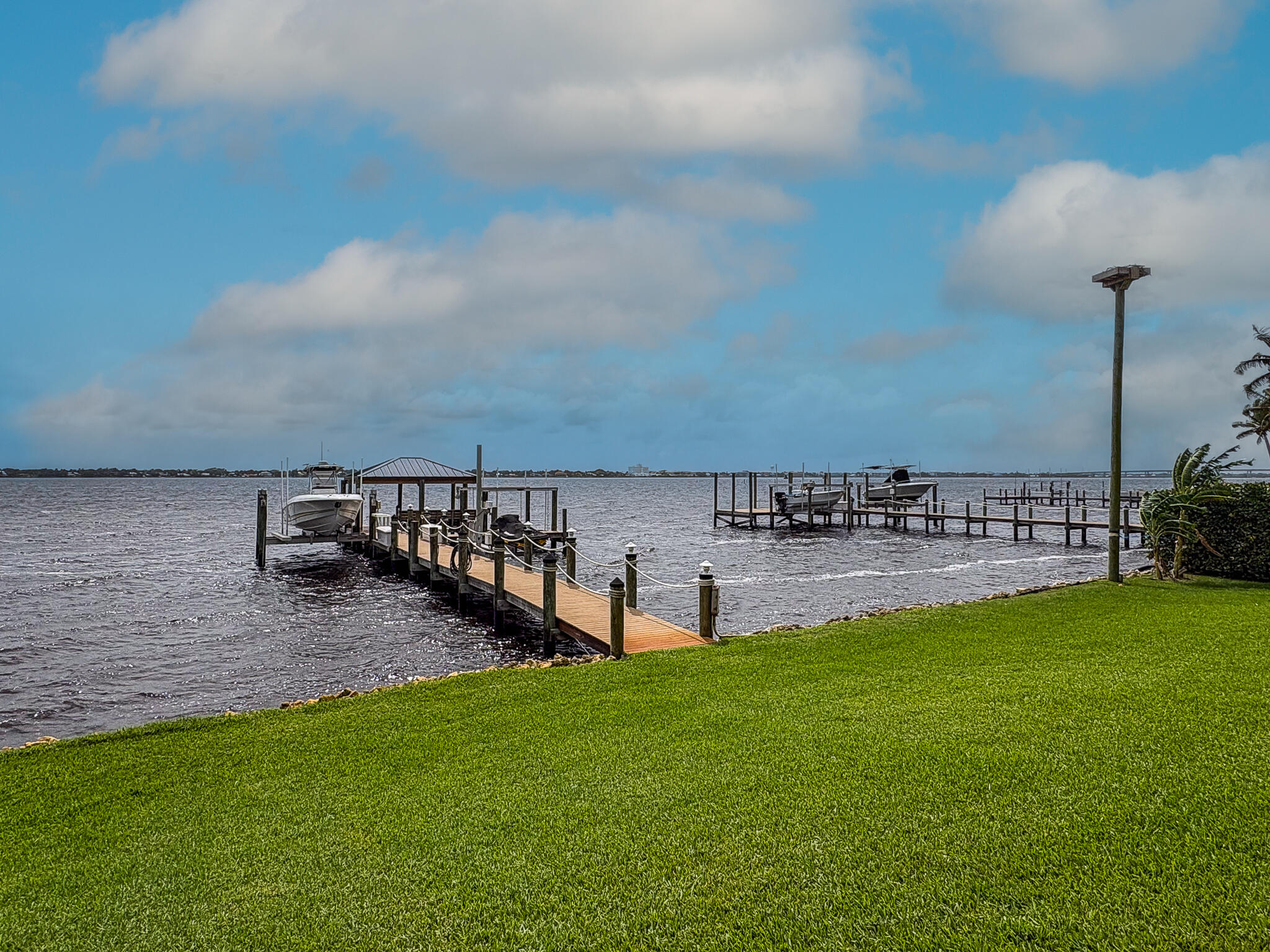 Glutchs - Residential