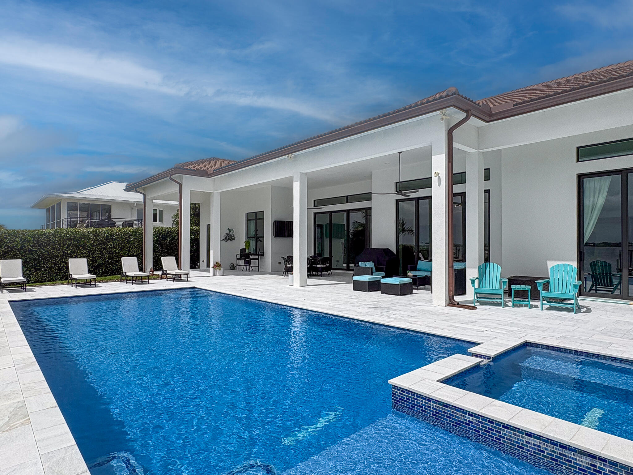 Glutchs - Residential