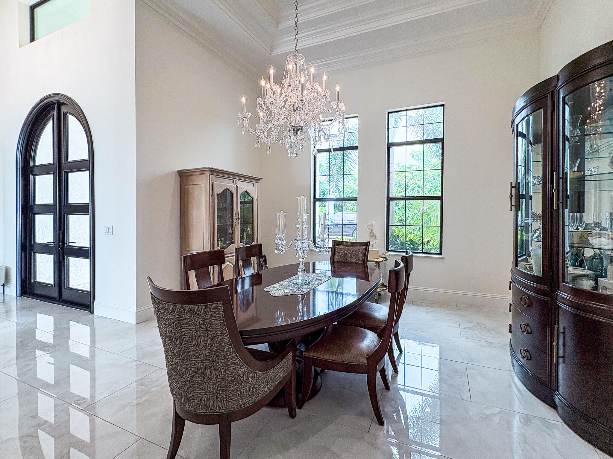 Glutchs - Residential