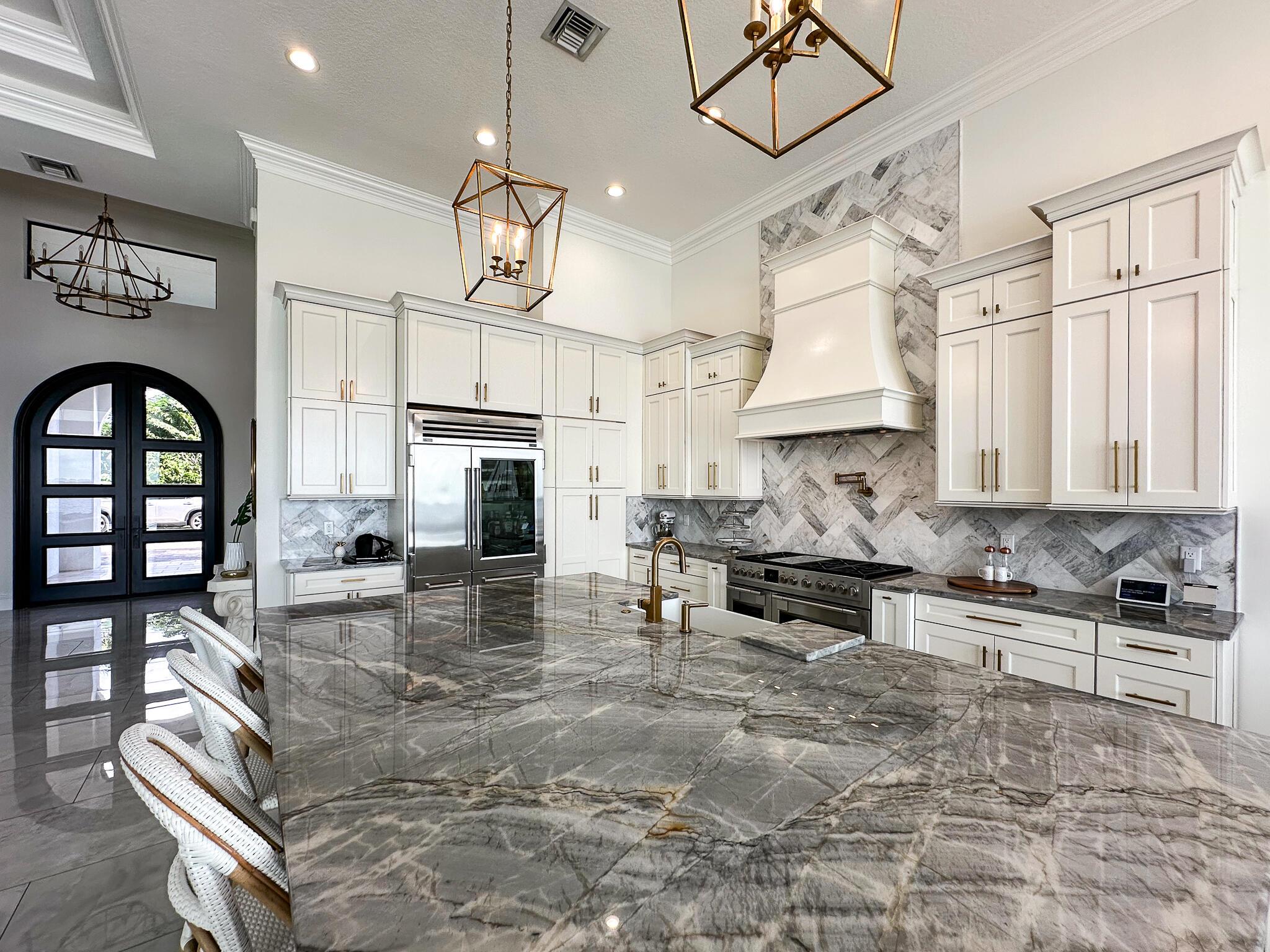 Glutchs - Residential