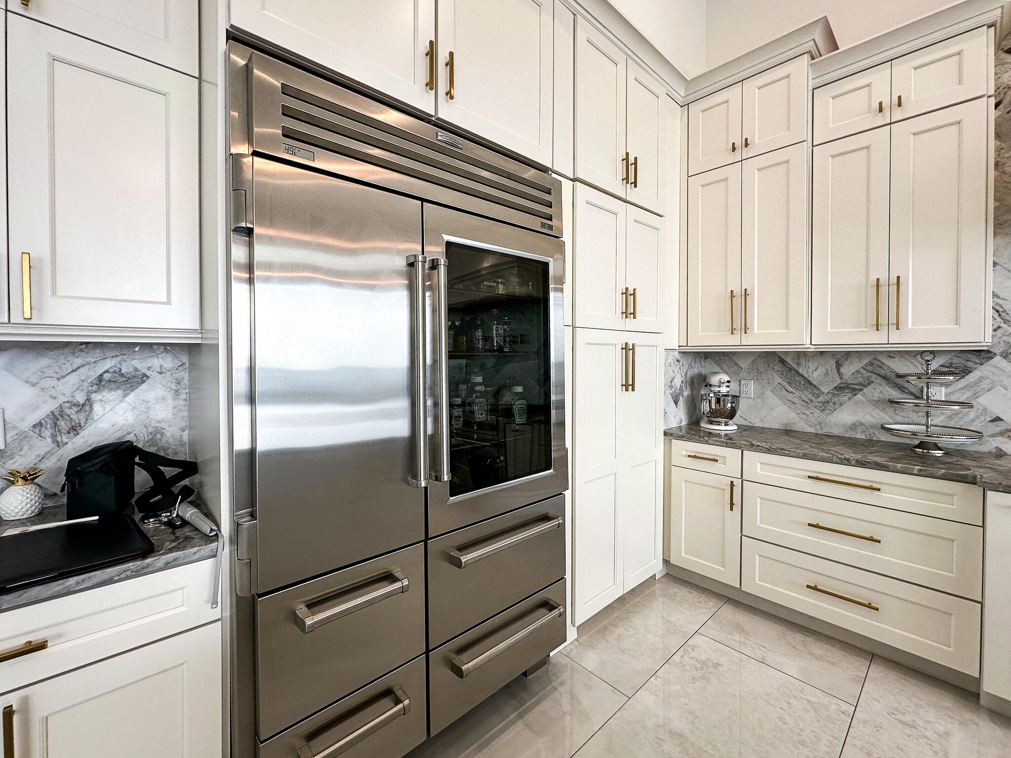 Glutchs - Residential