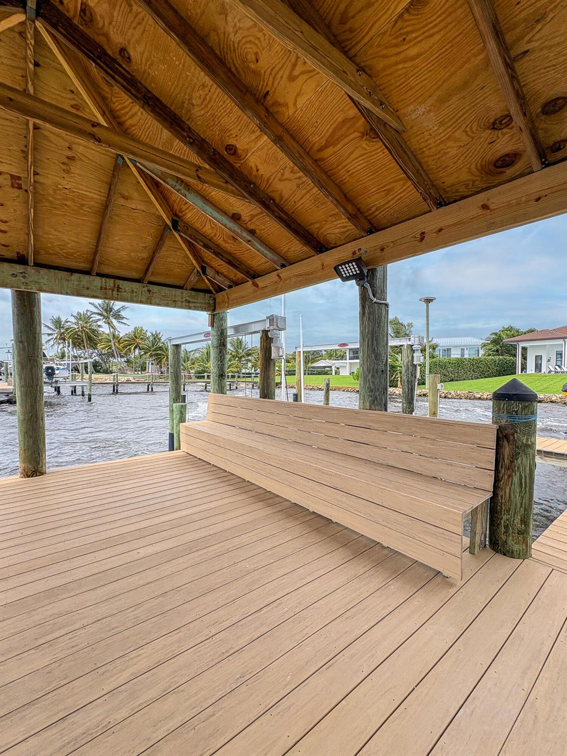 Glutchs - Residential